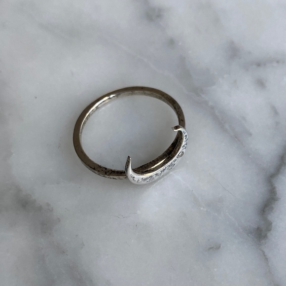 Crescent Moon Sterling Silver Ring with Single Gem - Picture 2 of 6